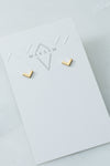 Small V earrings - Yellow gold