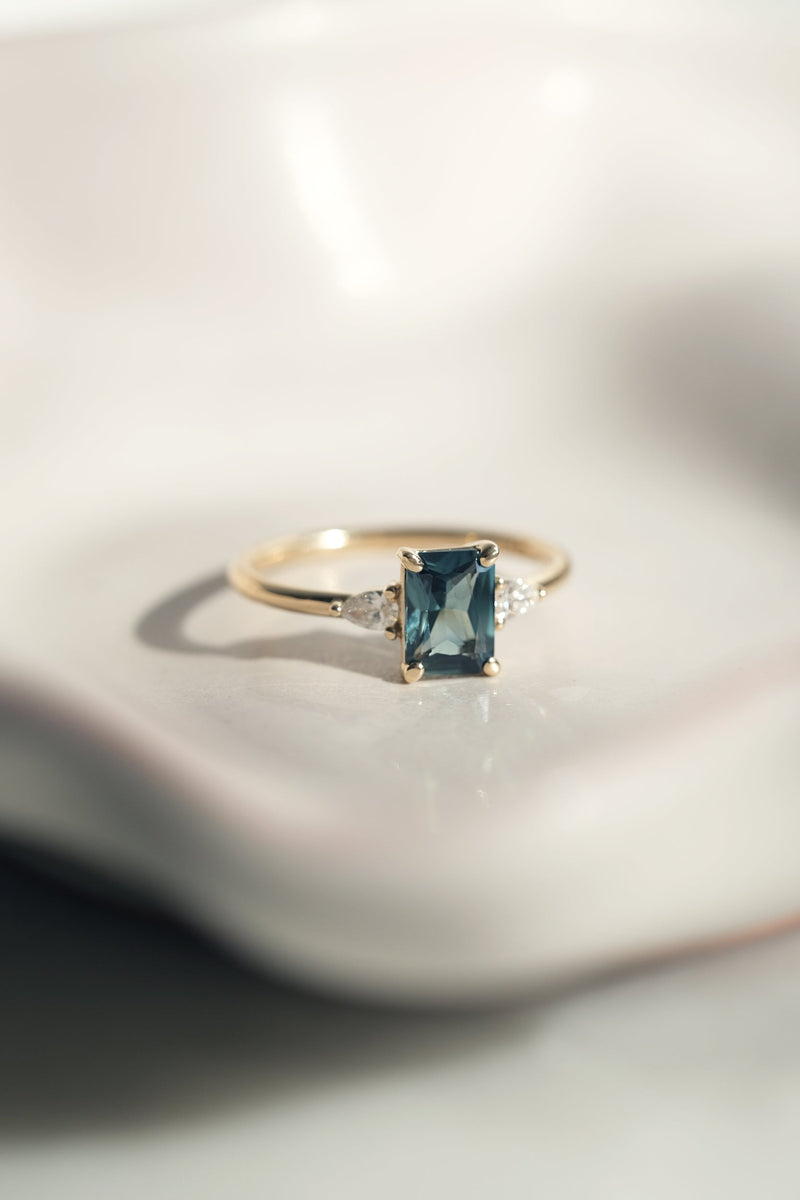 READY TO GO // ÉDEN Ring // 1.01ct Australian Sapphire