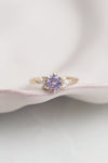 PRÊTE À PARTIR // Bague ELENA // Saphir lilas 1ct