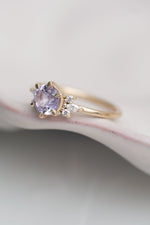 PRÊTE À PARTIR // Bague ELENA // Saphir lilas 1ct