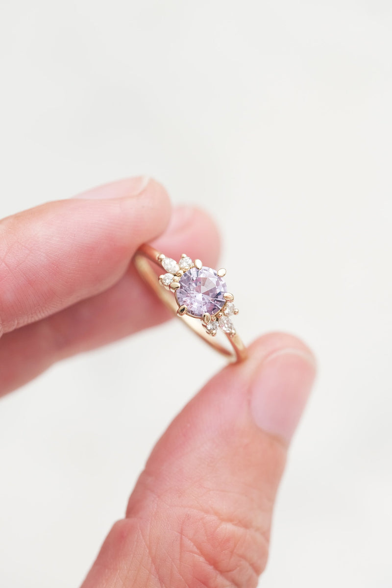 PRÊTE À PARTIR // Bague ELENA // Saphir lilas 1ct