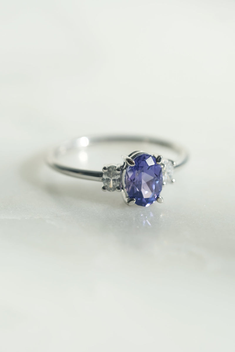 READY TO SHIP // FLAVIE Ring // Indigo Blue Sapphire 1.07ct