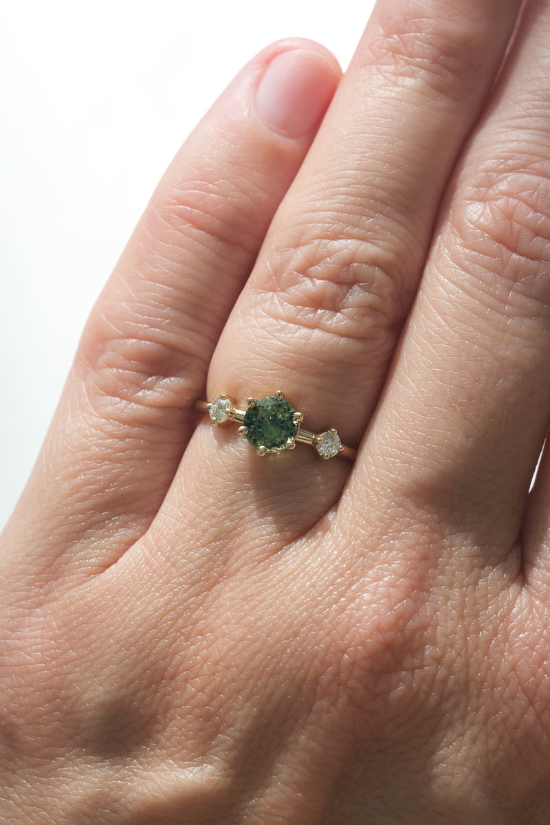 PRÊTE À PARTIR // Bague ISABELA // Saphir vert 0.73ct
