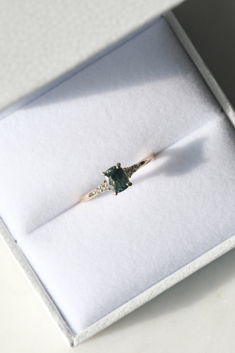 READY TO SHIP // JADE ring + teal sapphire 0.73ct