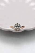 READY TO SHIP // JUNE Ring // CANADIAN oval Diamond 0.77ct