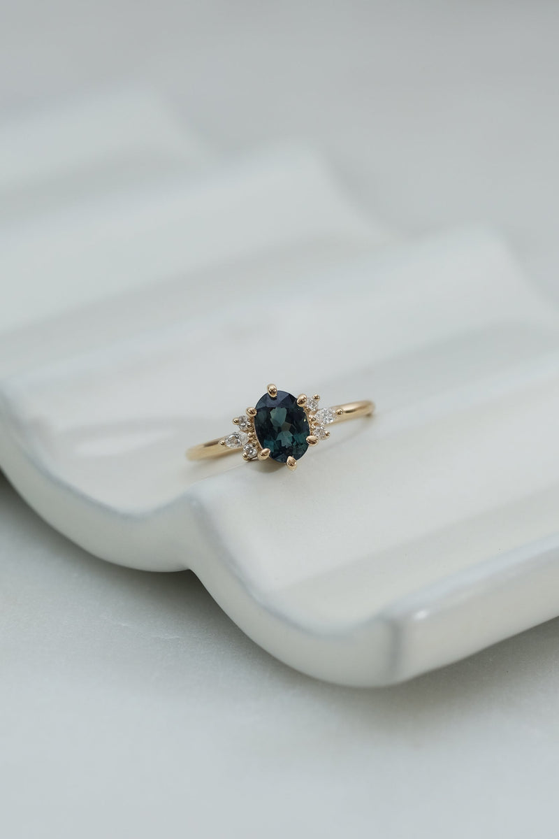 JANE Ring - Australian Teal Sapphire