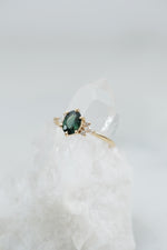 PRÊTE À PARTIR // Bague JANE - Saphir vert Australien