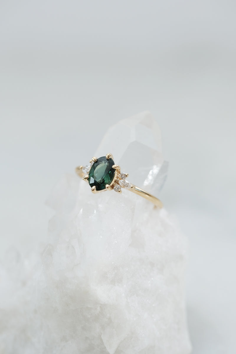 PRÊTE À PARTIR // Bague JANE - Saphir vert Australien