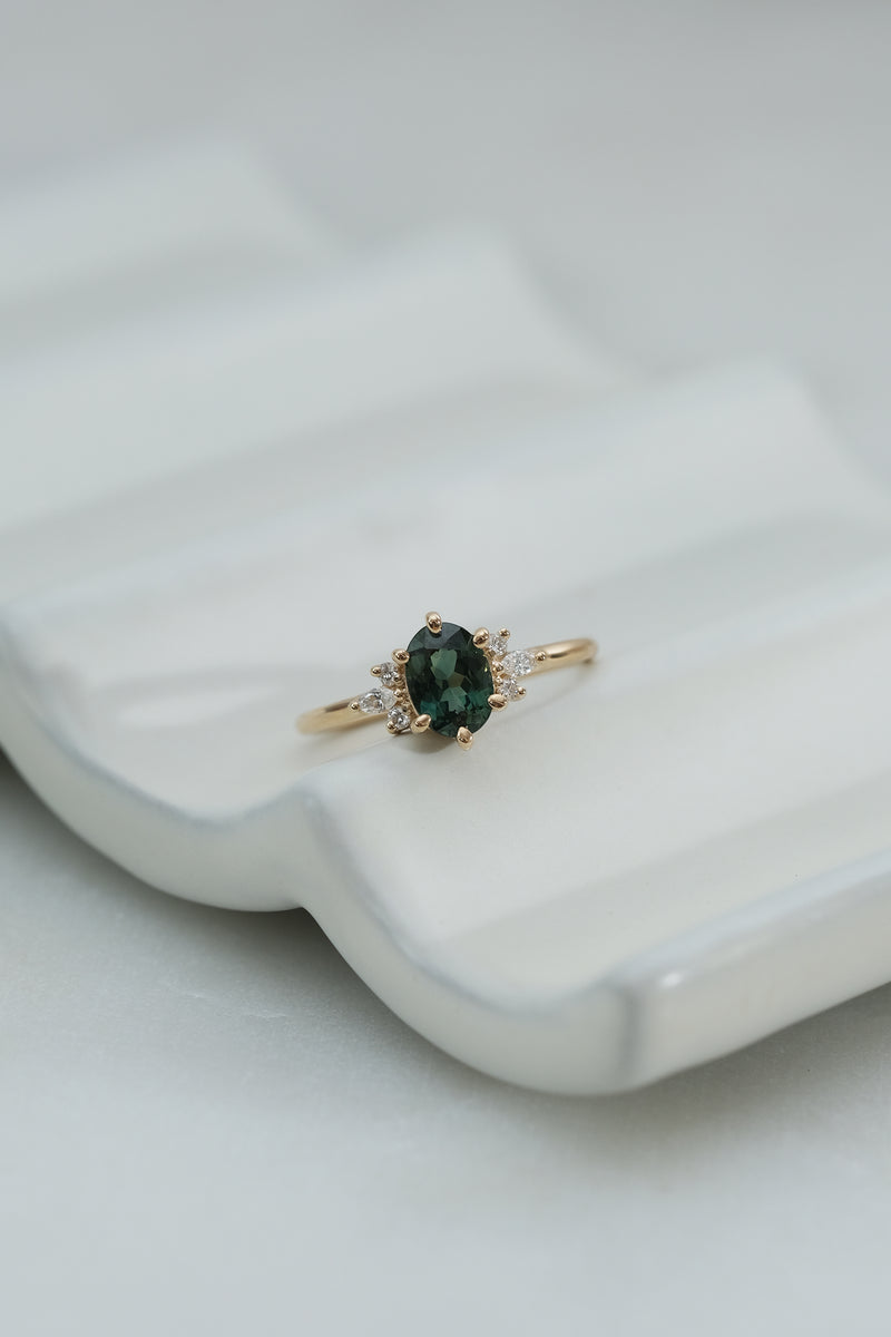 PRÊTE À PARTIR // Bague JANE - Saphir vert Australien