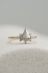 PRÊTE À PARTIR // Bague JINNY // Diamant gris pâle 0.56ct