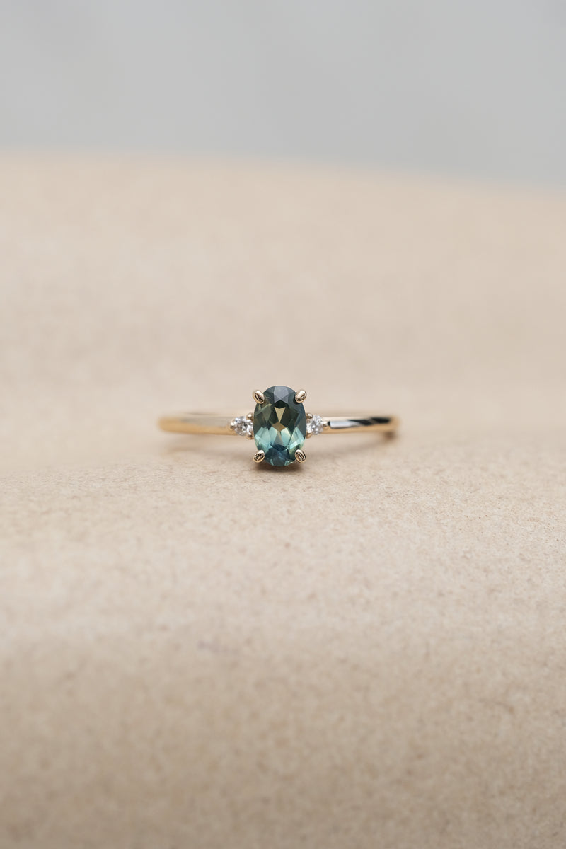 KALA Ring // Green Sapphire