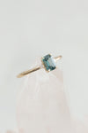 READY TO SHIP // LÉA Ring // Teal sapphire 