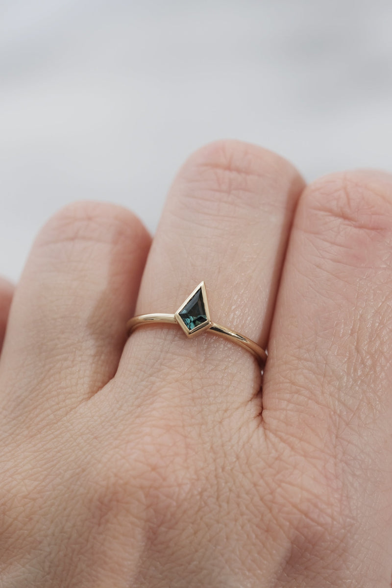 Bague LIVIA // Saphir Australien 0,35ct