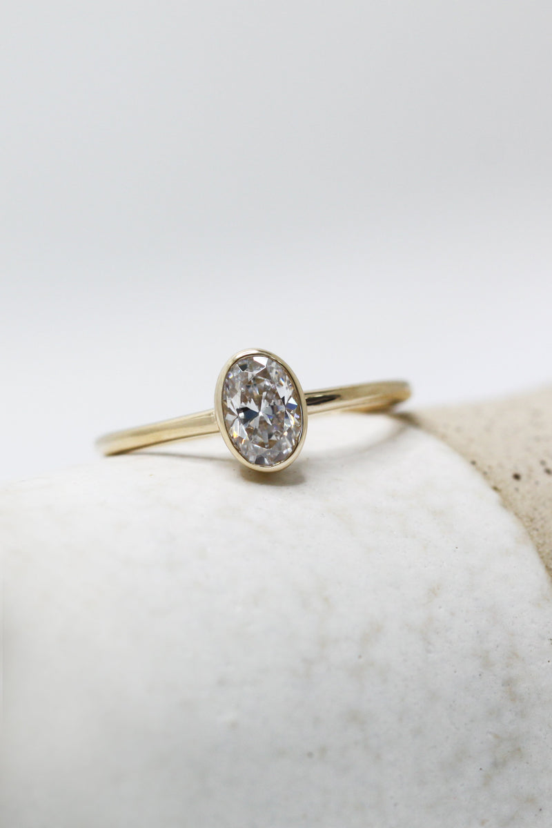 Bague MILA // Diamant