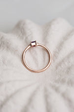 PRÊTE À PARTIR // Bague NOLA // Saphir mauve