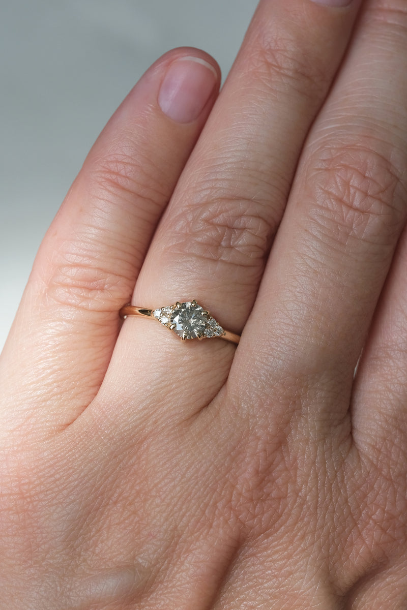 READY TO SHIP // TALIA Ring // Champagne-gray diamond 0.51ct