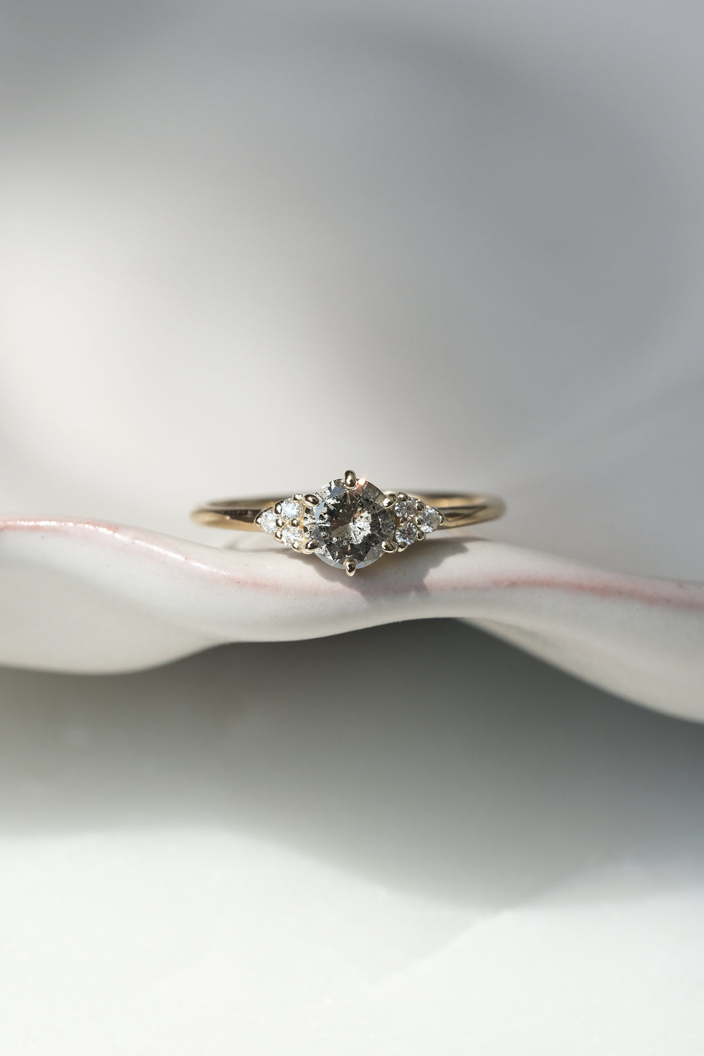 READY TO SHIP // TALIA Ring // Champagne salt & pepper diamond 0.53ct