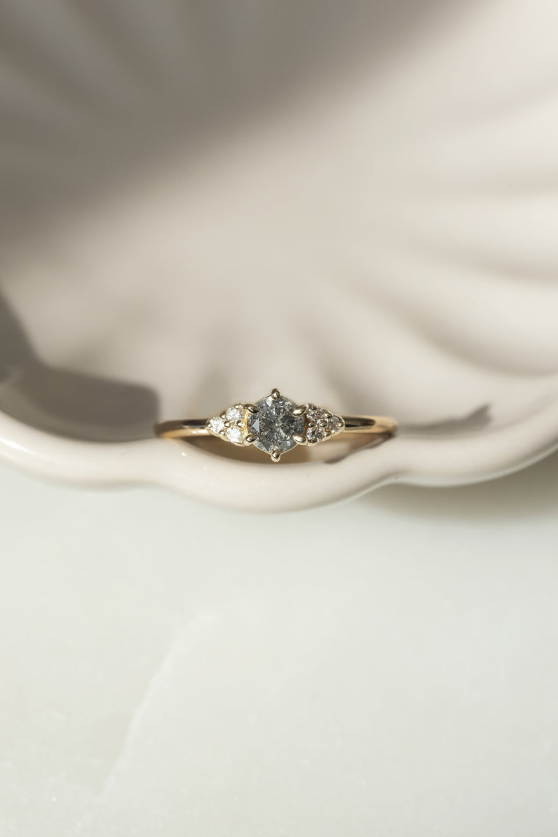 READY TO SHIP // TALIA Ring // Salt and pepper gray diamond 0.35ct