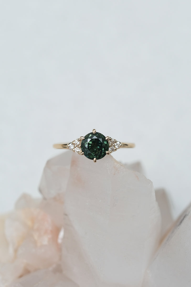 PRÊTE À PARTIR // Bague TALIA // Saphir Australien vert 1,20ct