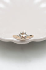 PRÊTE À PARTIR // Bague JUNE // Diamant marquise 0,26ct