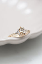 PRÊTE À PARTIR // Bague JUNE // Diamant marquise 0,26ct