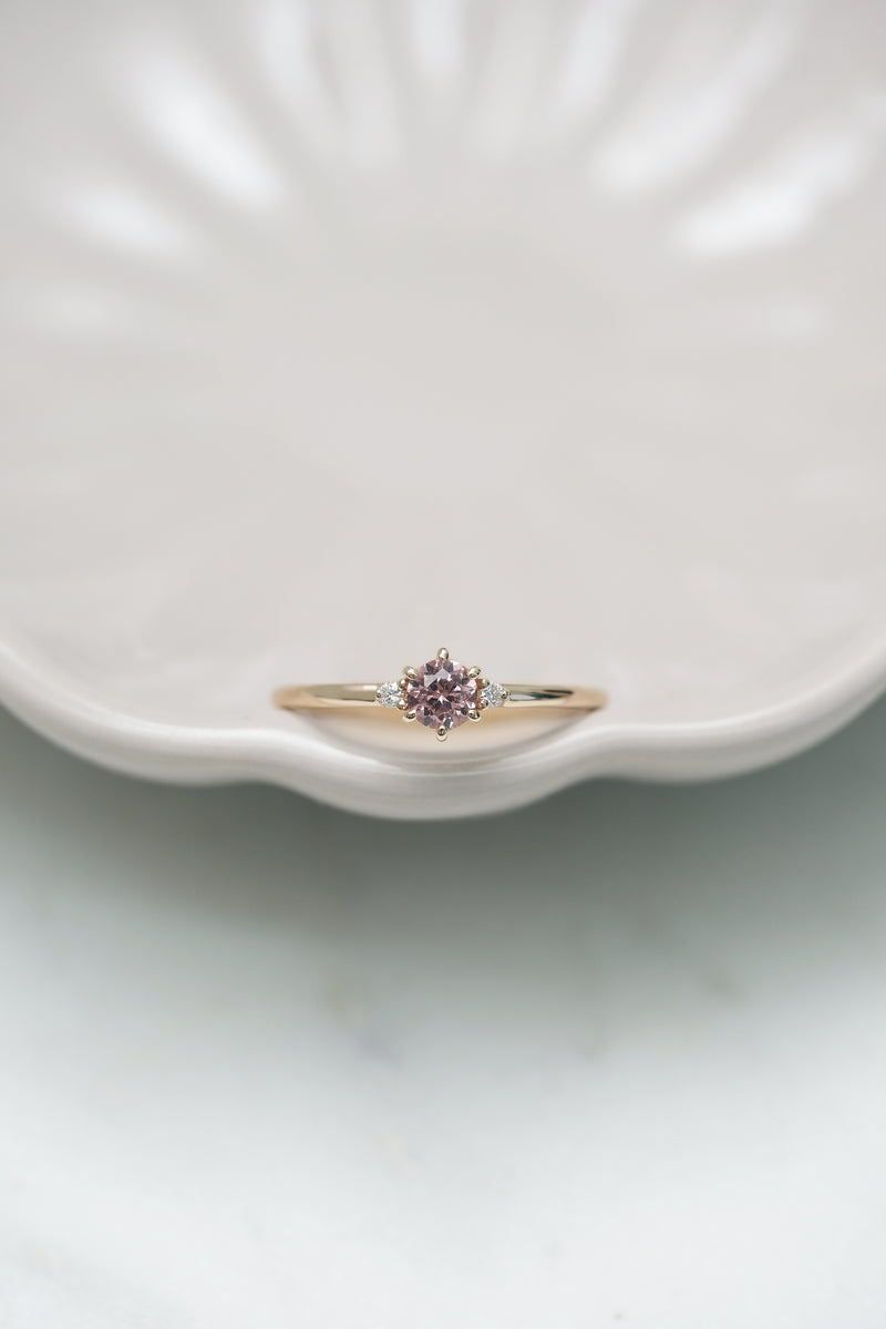 Bague LIV // Grenat Malaya