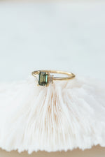 READY TO SHIP // RHYA Ring // Green Sapphire