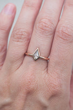 PRÊTE À PARTIR // Bague LIVIA // Diamant champagne 0,55ct