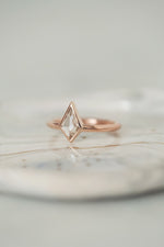 PRÊTE À PARTIR // Bague LIVIA // Diamant champagne 0,55ct