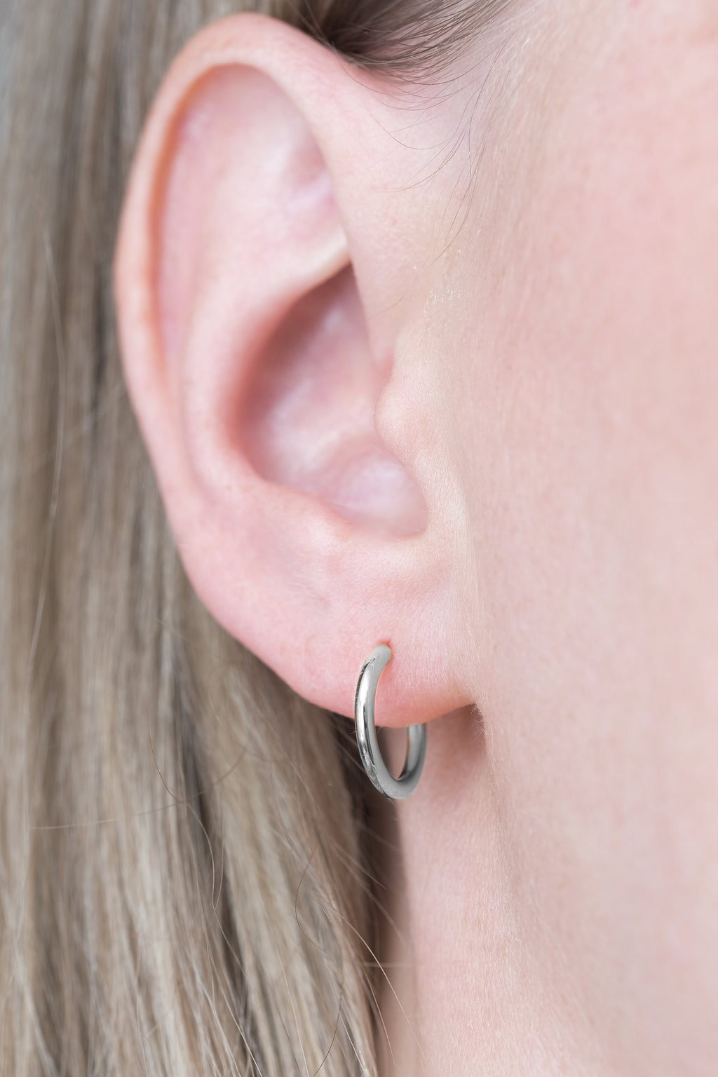 SAMPLE // Silver hoop earrings