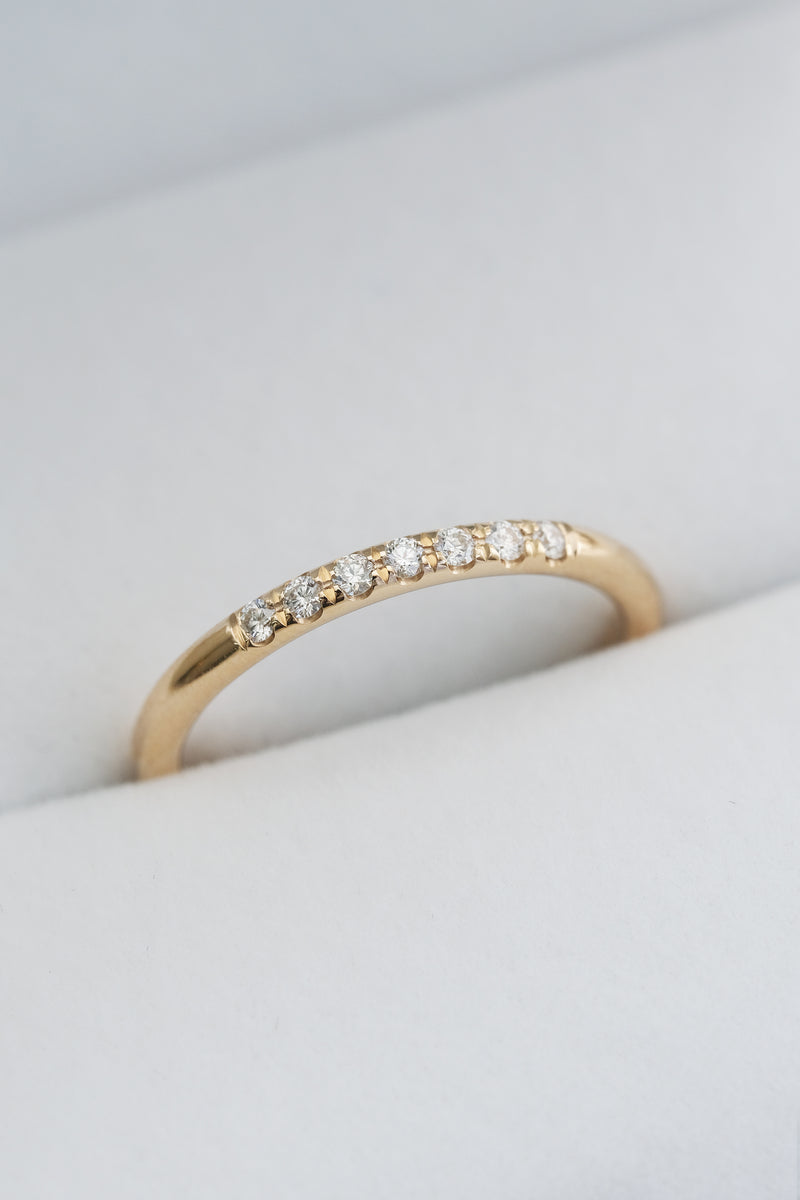 CHARLIE 2 mm band // 7x diamonds