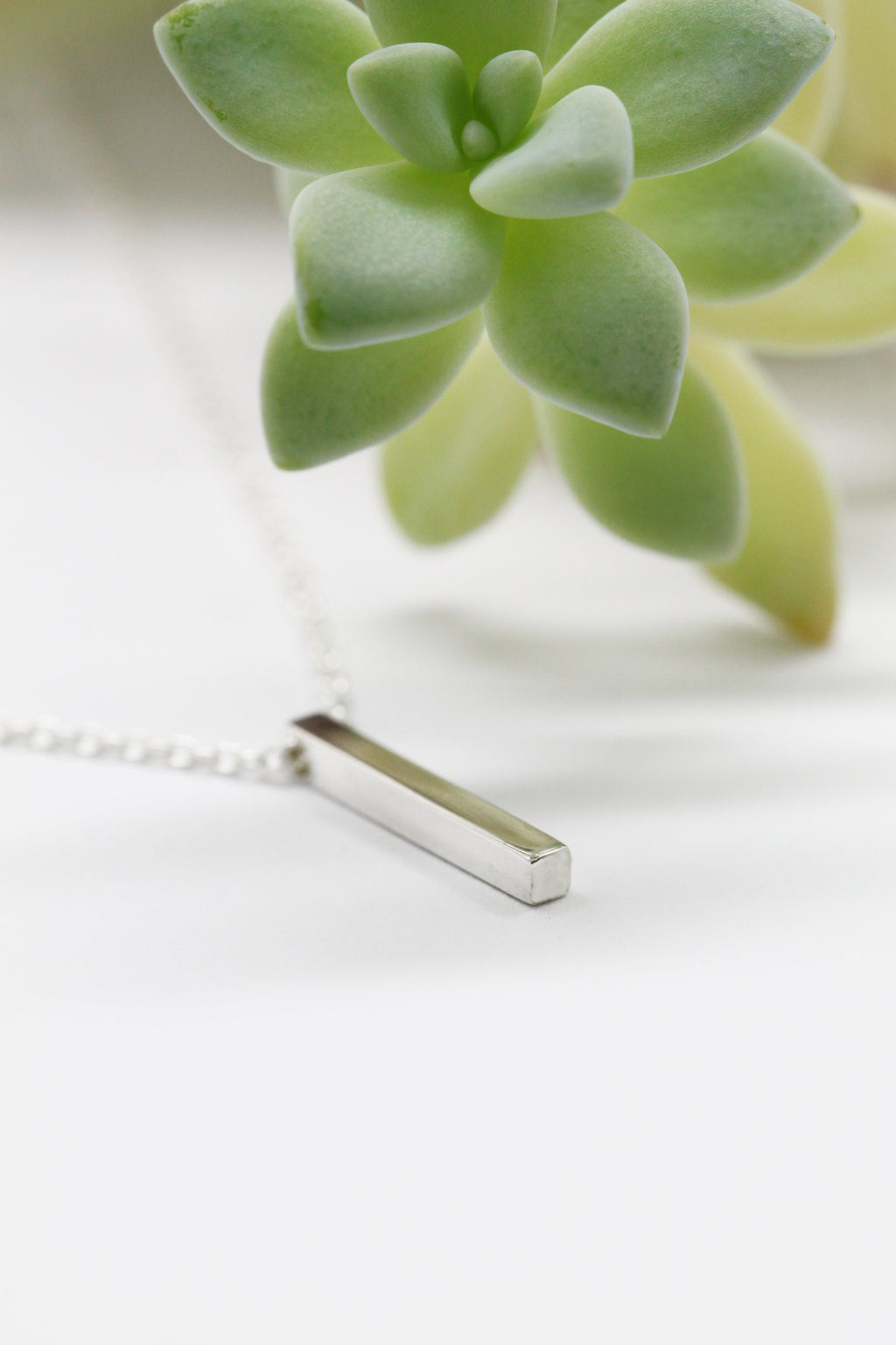 IMPERFECT // Vertical bar necklace // Silver