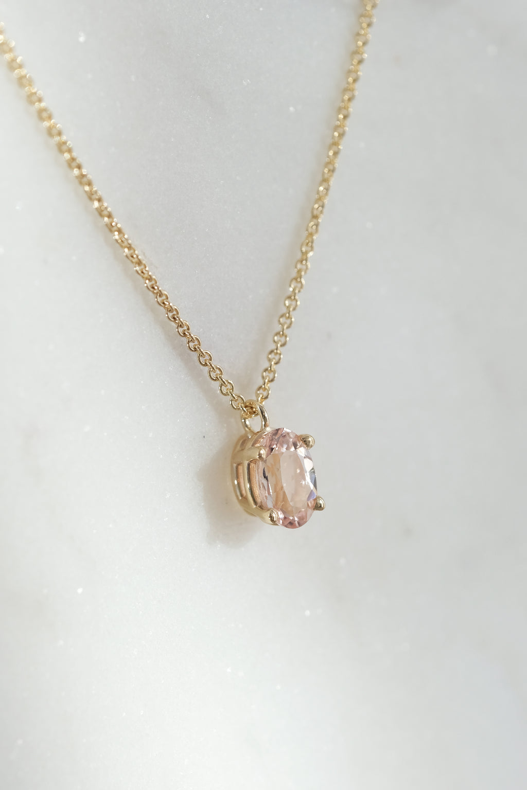 ÉCHANTILLON // Collier Morganite // Or jaune 10K