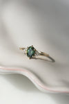 ISLA Ring // 1ct Green Sapphire