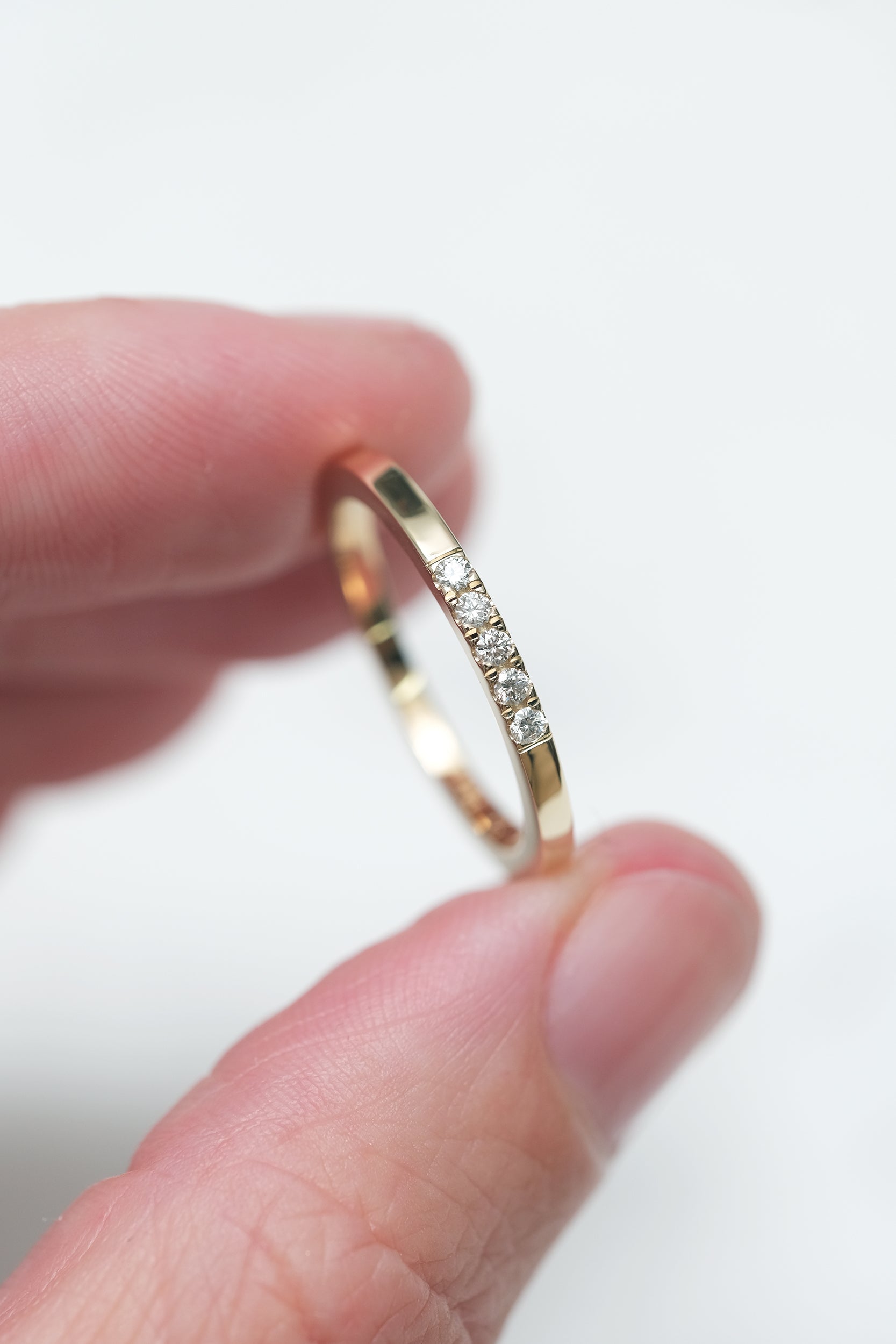 SAMPLE // Diamond semi-eternity band – Maksym Joaillerie