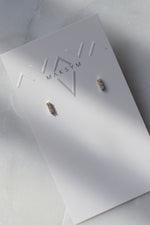 LAST UNITS // Bar + 3 CZ earrings // 10K Gold