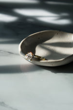 PRÊTE À PARTIR // Bague NORA // Diamant ovale 1ct