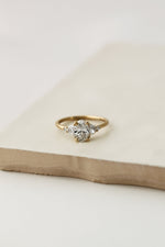 PRÊTE À PARTIR // Bague NORA // Diamant ovale 1ct