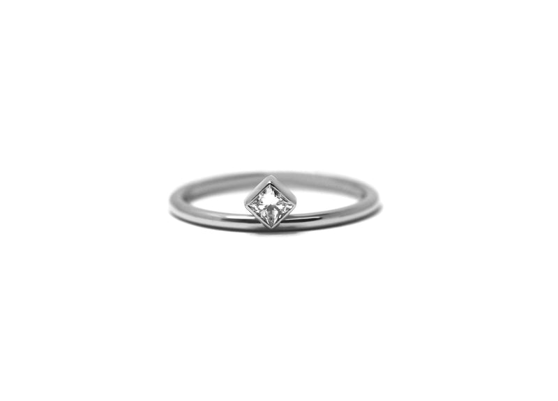Bague KIARA // Diamant carré 0,20ct