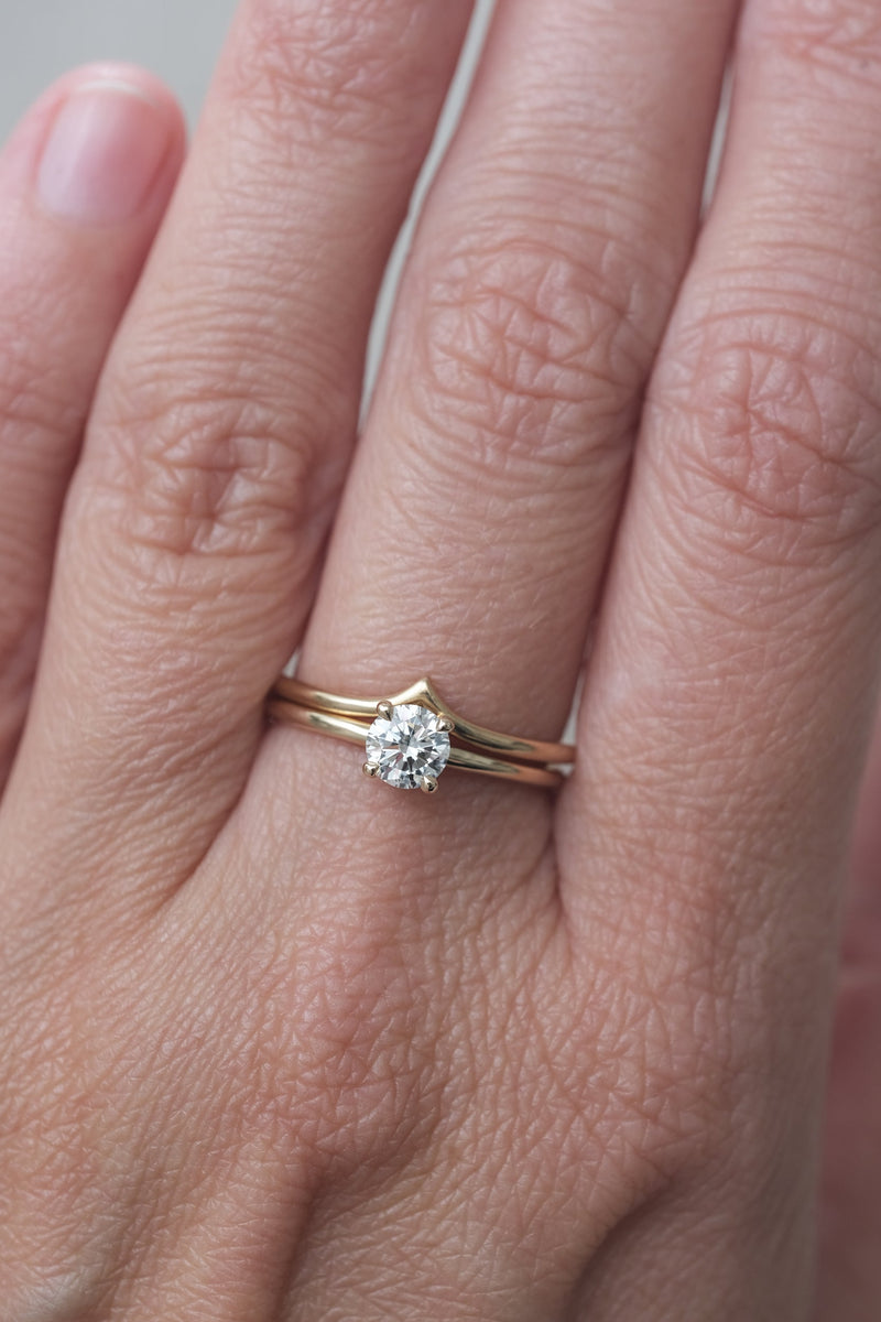 Bague Solitaire Classique à 4 griffes // 0,50ct