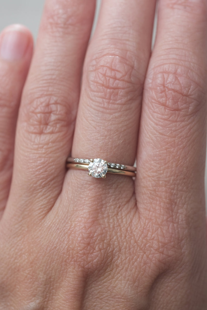 Bague Solitaire Classique à 4 griffes // 0,50ct
