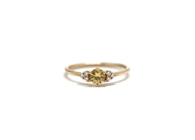 TALIA ring // Yellow sapphire