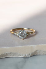 PRÊTE À PARTIR // Bague TALIA // Diamant gris pâle 1,17 ct