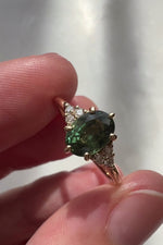 ISLA Ring // 1ct Green Sapphire