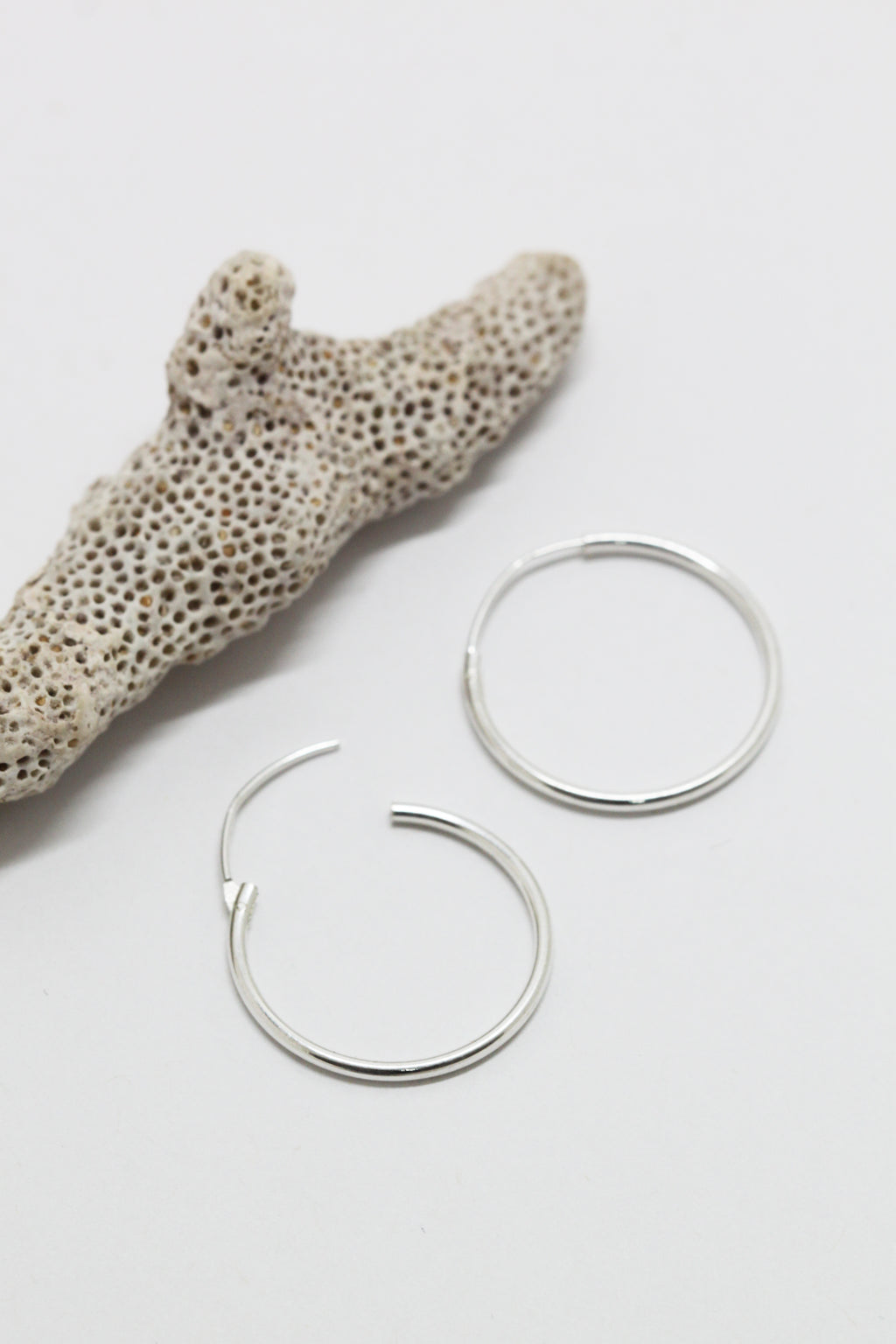 Boucles d'oreilles anneaux // 20 mm // Argent
