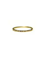 Bague mince martelée // Doré