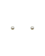 White pearl earrings // 5 mm