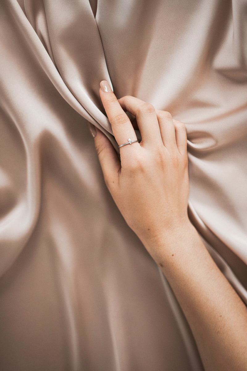 Gold ball ring + pearl // 2 tones