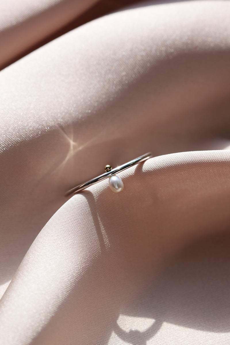 Gold ball ring + pearl // 2 tones