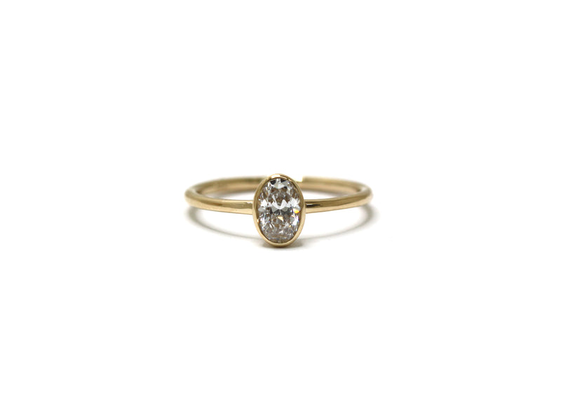 MILA // Diamond Ring